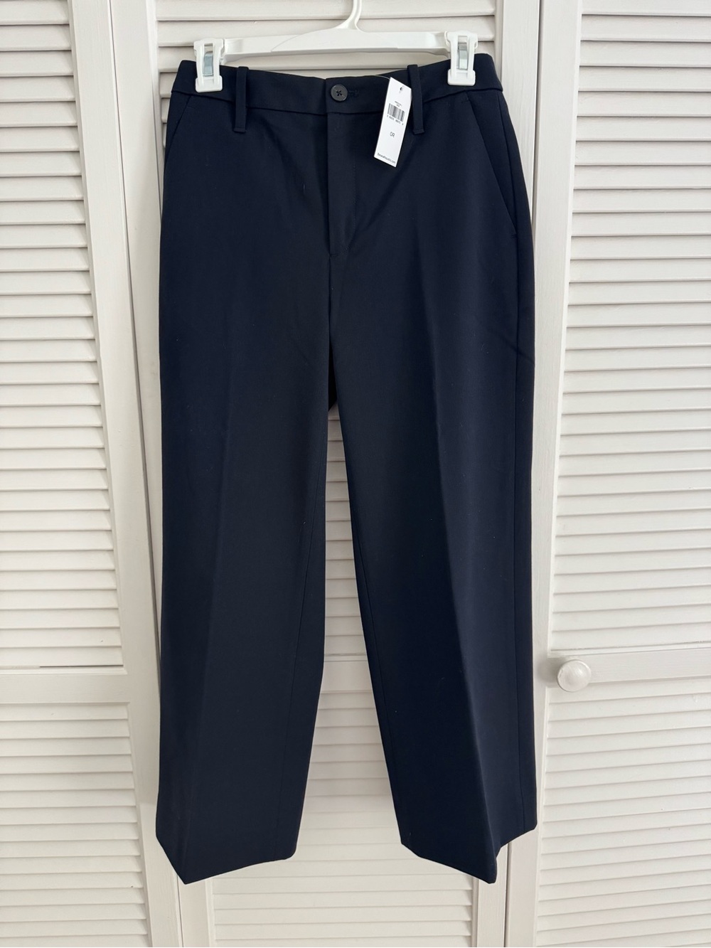 Banana Republic Navy Wide Leg Crop Washable Stretch Pants - size 0
